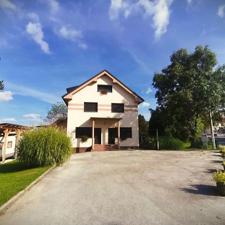 Apartma Vila Tara Prebold Eksteriør bilde